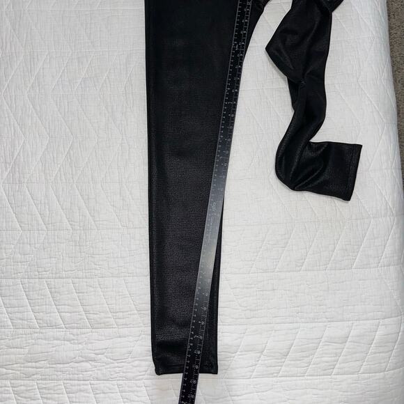 KanCan Jeans Carly Black Faux Leather Super Skinny Pants – Size 3/25 - Picture 15 of 15